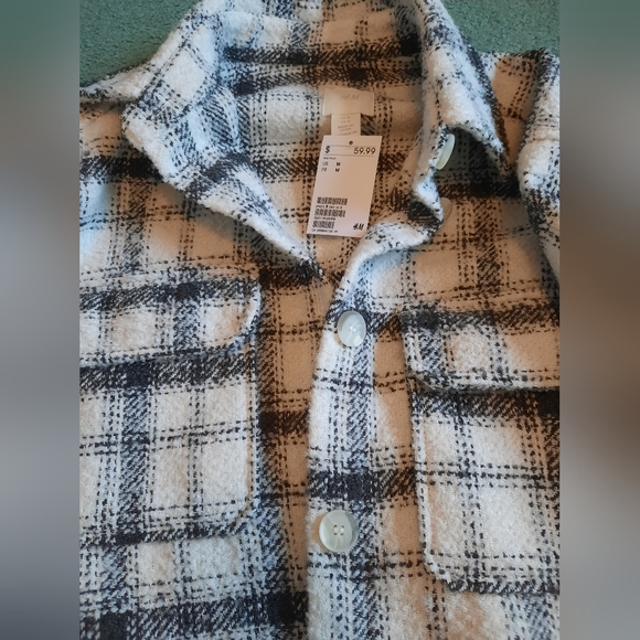 H&M Shacket - Picture 8 of 8
